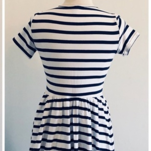 ASOS skater Wrap fit & flare striped dress - Picture 3 of 4